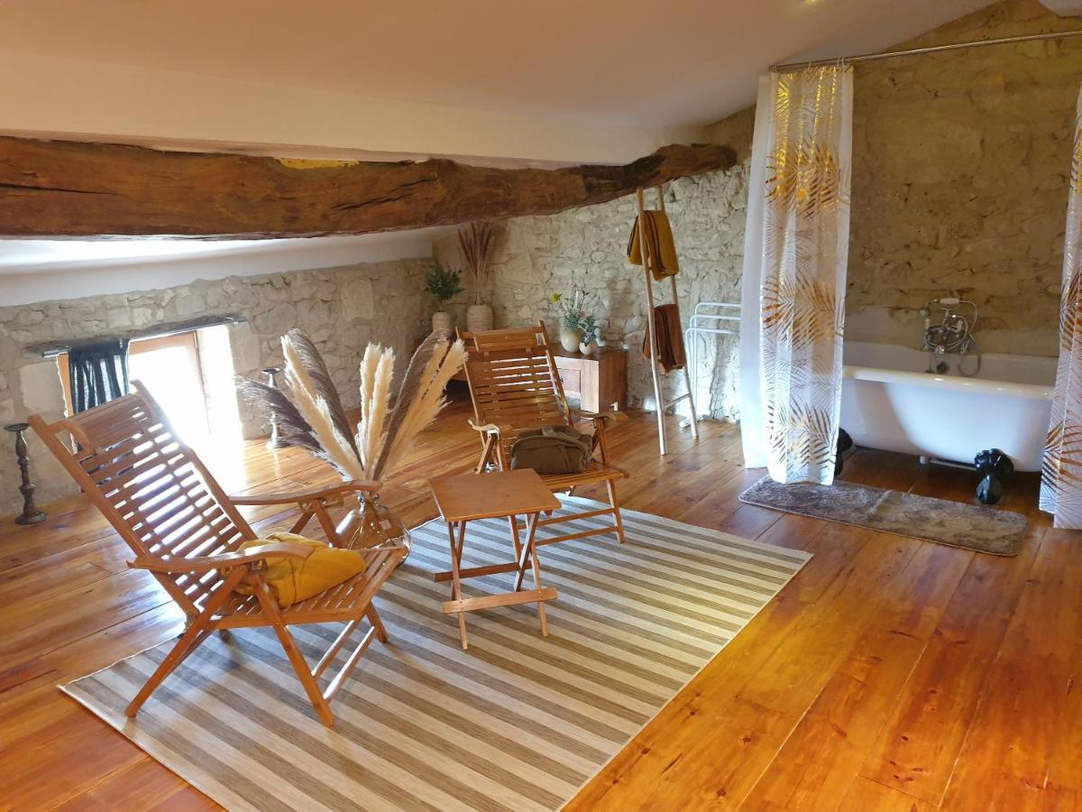 Villefranche-de-Lonchat Chateau Puygrenier المظهر الخارجي الصورة